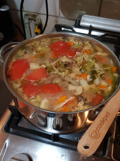 Una foto de Sopa de verduras (apta para veganos)