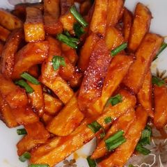 A picture of Saucy n spicy fries.