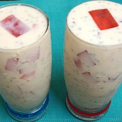 A picture of Custard Jelly Drink.