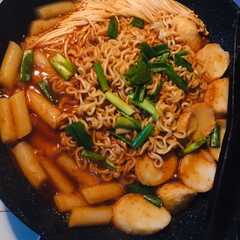 Rappoki (ramen toppoki) রেসিপির প্রধান ছবি
