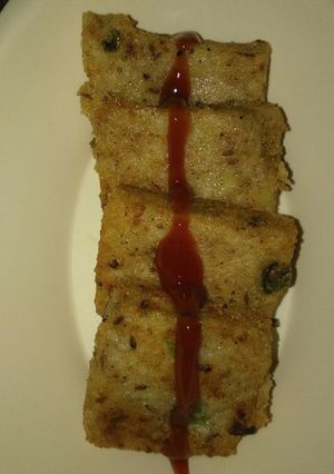 A picture of Namkeen samak cake.