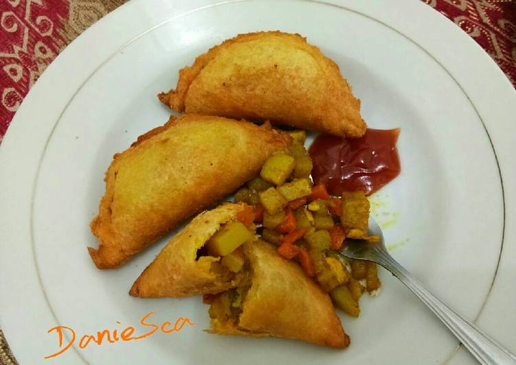 Simple currypuff