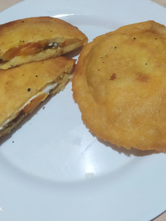 Una foto de Arepa de huevo con Carne