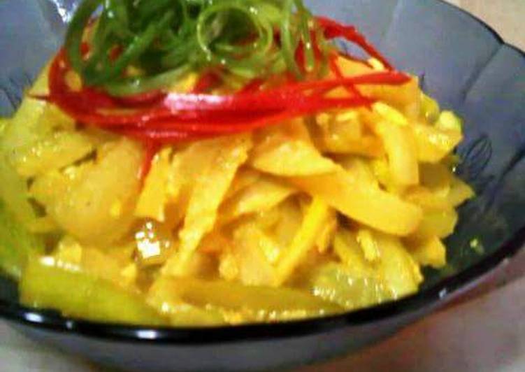 Acar Timun Bumbu Kuning