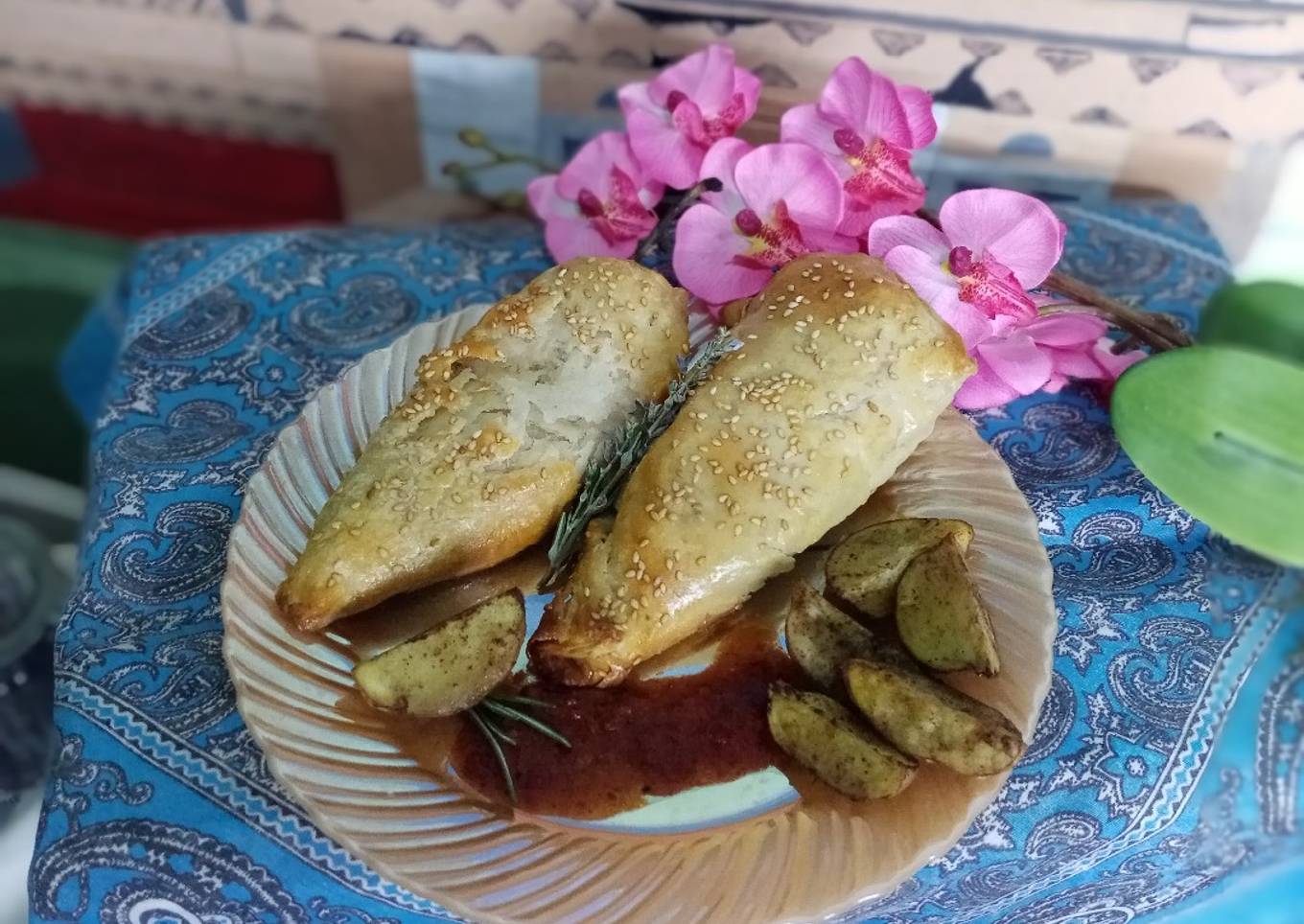 Rollo de chile poblano hojaldrado