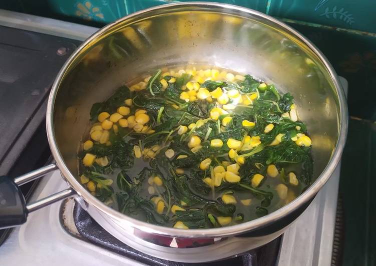 Resep 32. Sup bayam bening jagung, Enak Banget