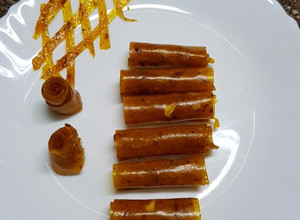 A picture of Masala aam papad.