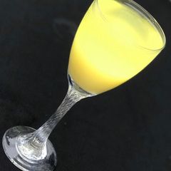 A picture of Ginger Lemonade.