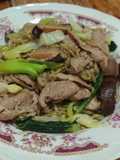 บะหมี่ผักผัดหมูสไลซ์
