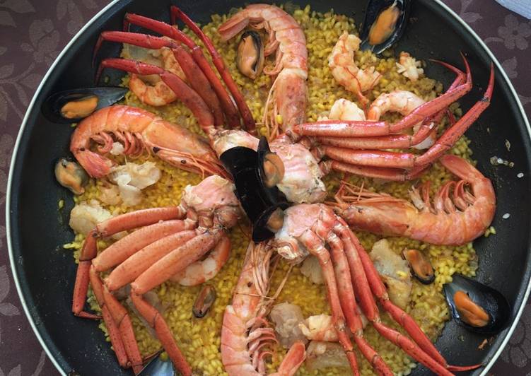 Paella de marisco