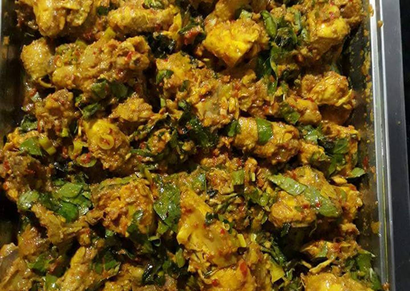 Ayam masak Bumbu RW (Khas manado-minahasa)