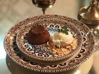 Petit Gateau de Doce de Leite