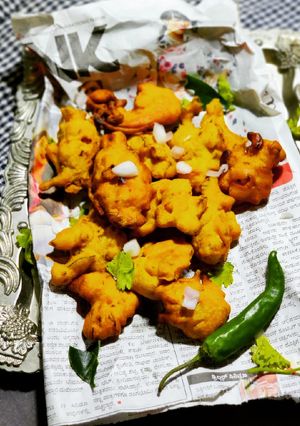 A picture of Cabbage pakoda.