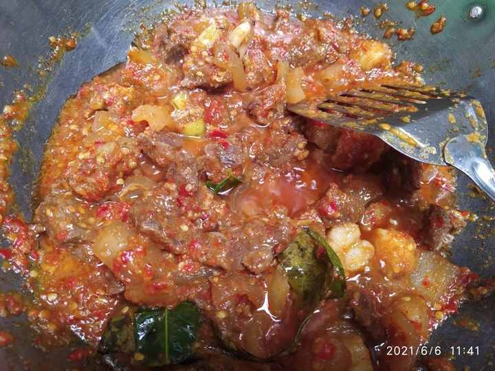 Cara Gampang Membuat Resep Oseng mercon daging tetelan Anti Ribet, Menggugah Selera