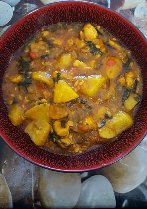 Foto principal de Guiso de salmón con patatas