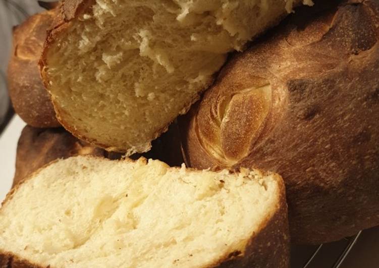 Pane di Altamura fatto in casa