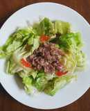 Xà lách trộn thịt bò