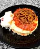 Pomelo caramelizado con base de galletita y chocolate blanco