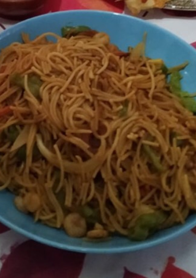 Una foto de Fideos al estilo Singapur