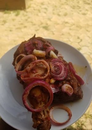 A picture of Oven baked peppered chicken.