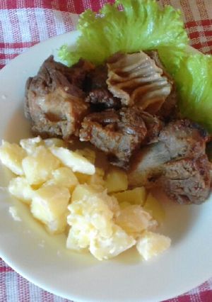 Una foto de Asado a la olla de costilla vacuna
