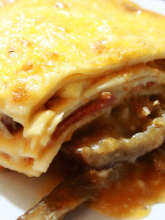 Una foto de Lasaña (pasticho) de berenjena y de carne