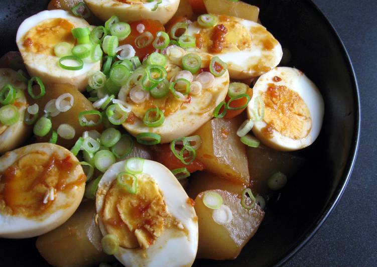 Simple Way to Make Any-night-of-the-week Simmered Daikon, Carrot &amp; Egg