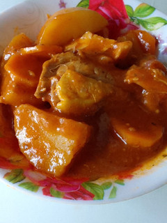 Una foto de Guiso de pollo con papas y zanahoria