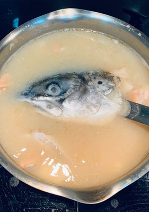 鮭魚味增湯 的食譜成品照片