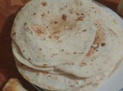 Una foto de tortillas de harina de manteca