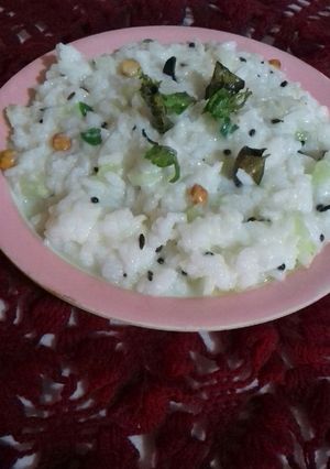 A picture of Curd rice.