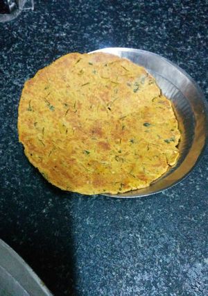 A picture of Missi bhakri.
