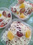 Salad buah sup Strawberry (tanpa mayonaise)
