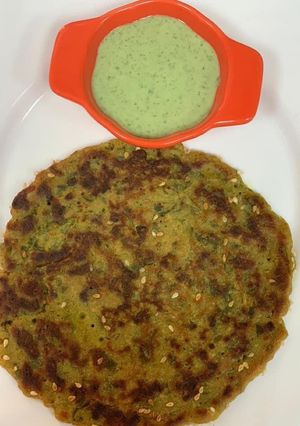 A picture of Bajra (Millet flour) Uttapam.