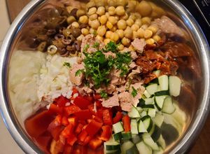 Una foto de Ensalada de Garbanzos
