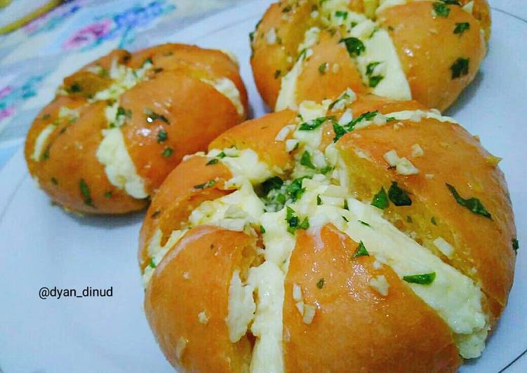 Resep Korean Creamcheese Garlic Bread Enak