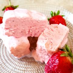 3 ingredient strawberry ice cream A picture of 3 ingredient strawberry ice cream.