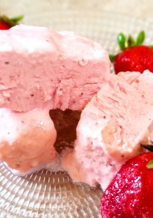 A picture of 3 ingredient strawberry ice cream.