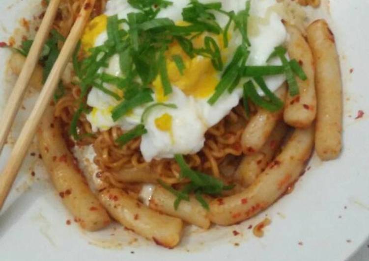 Resep Mie tteobokki ala ala yang Bisa Manjain Lidah