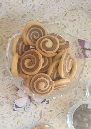 A picture of Fried cookies.