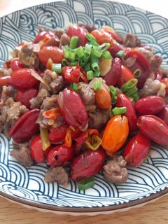 Foto resep Oseng kulit melinjo daging sapi