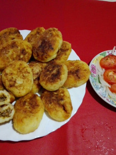 Una foto de Bombas de papas rellenas