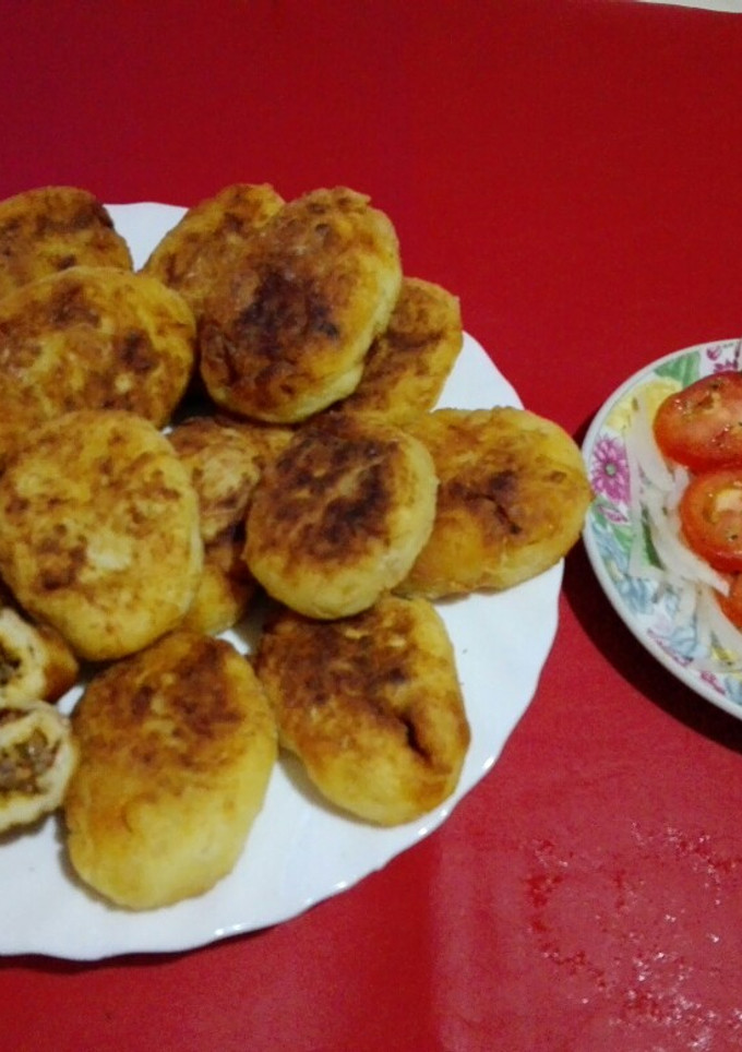 Una foto de Bombas de papas rellenas