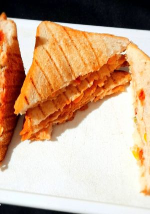 A picture of Thousand Island Sandwiches.