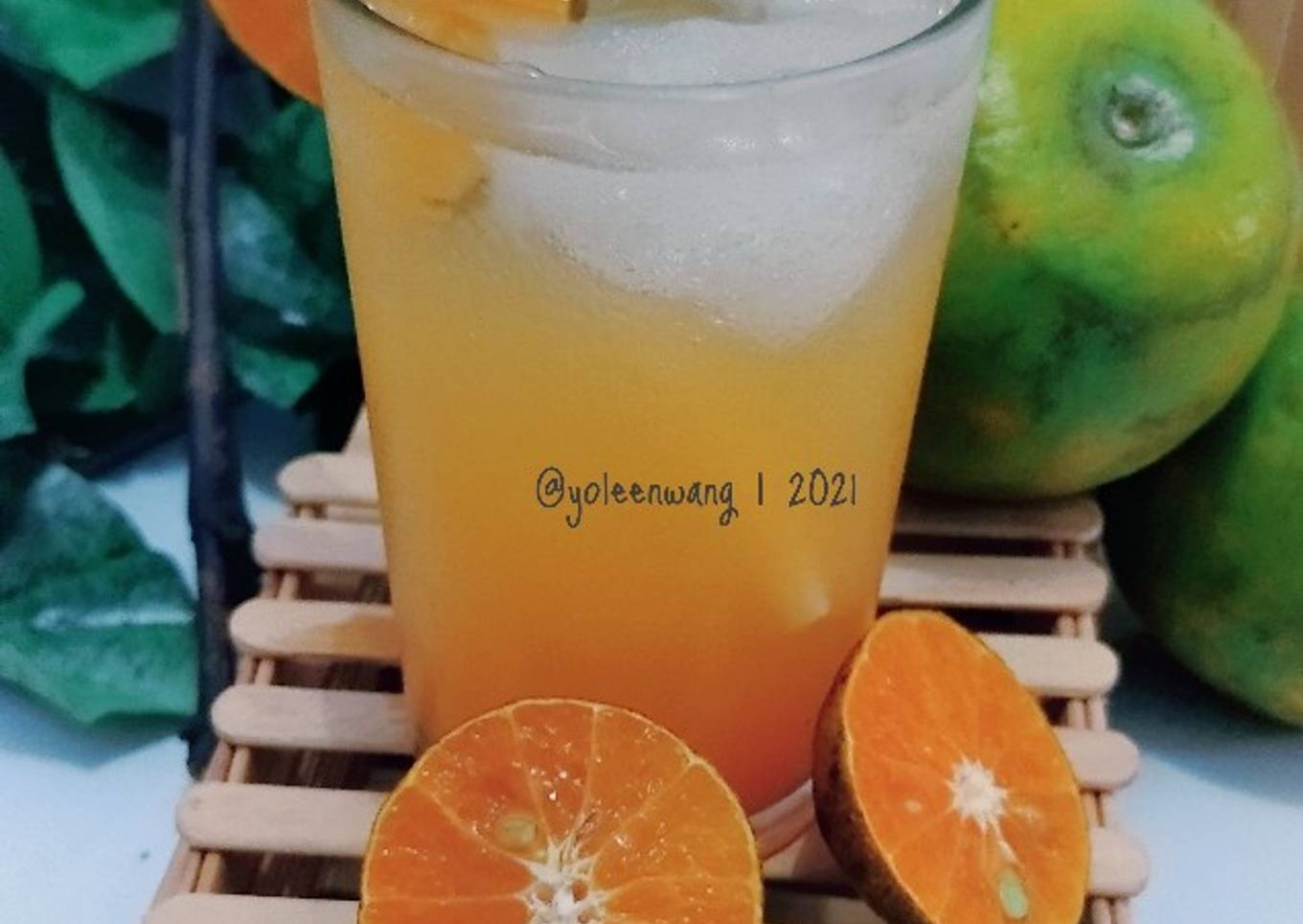 Es Jeruk Pocari