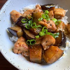A picture of Ponzu Chicken & Eggplant Rice Bowl.