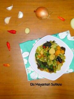 Foto resep Tumis Sayuran Campur Bakso Jamur Kuping