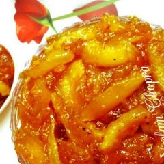 A picture of Kache Aam ka Khatta Meetha Achar.