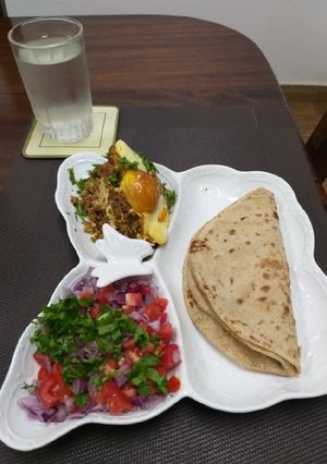A picture of Minced Meat n Egg#Theme Challenge.