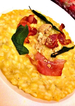 Foto di Butternut squash risotto with crunch bacon and fried sage